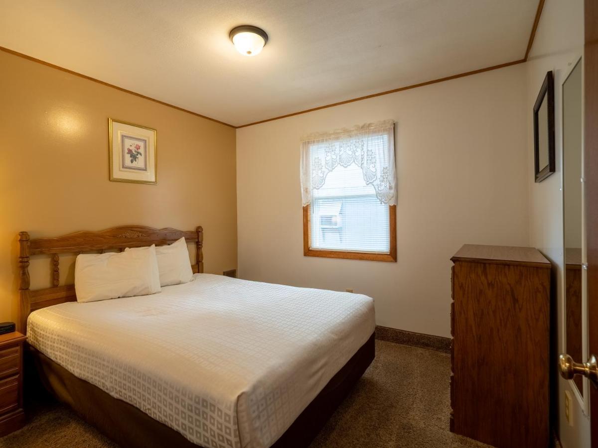 Lake 'N Pines Motel Cooperstown Kültér fotó